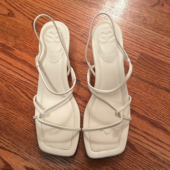 Sandro women criss cross heels have been worn size 7 - Picture 1 of 5